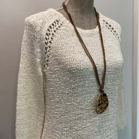 The Limited Creme Knit Sweater - Picture 3 of 16